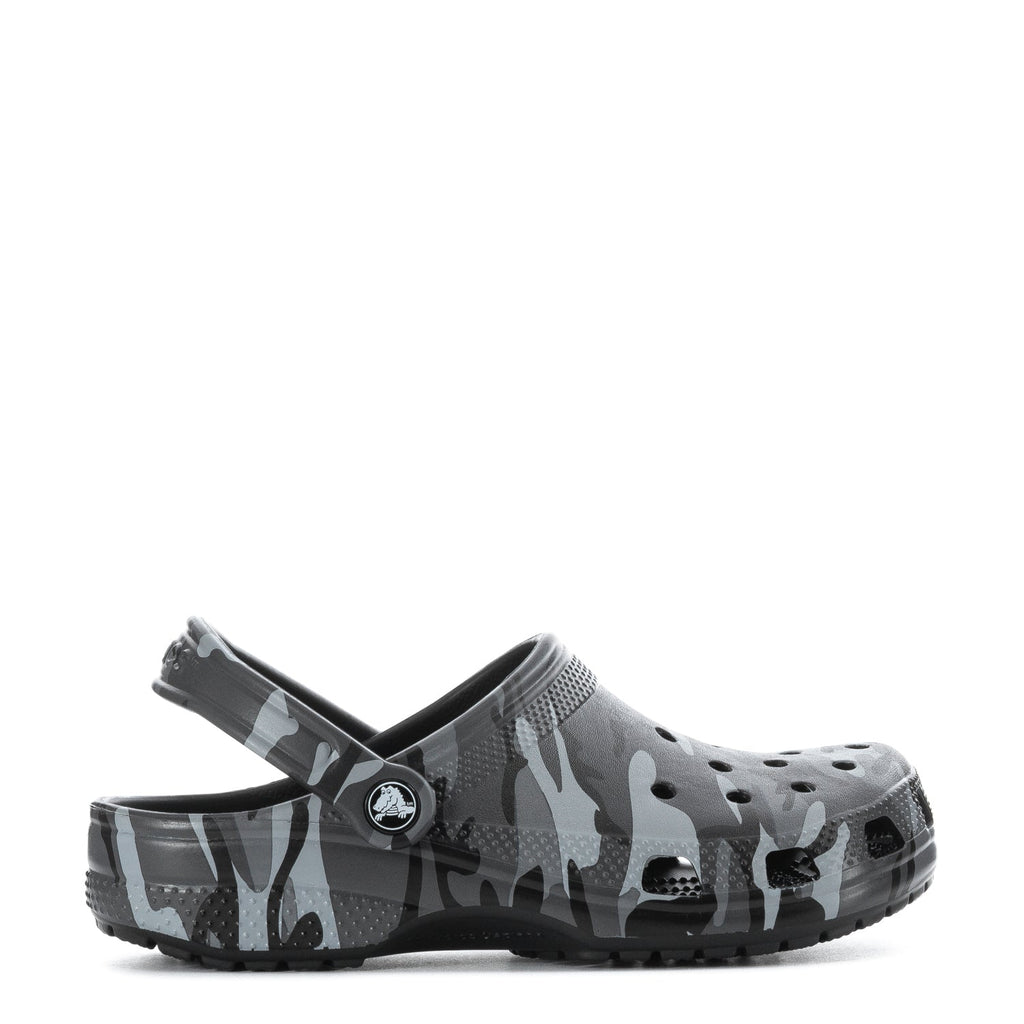 Crocs Classic Clog - Youth - Comfortable Lightweight Slip-On Clogs Shoes Unisex Non-Slip Waterproof