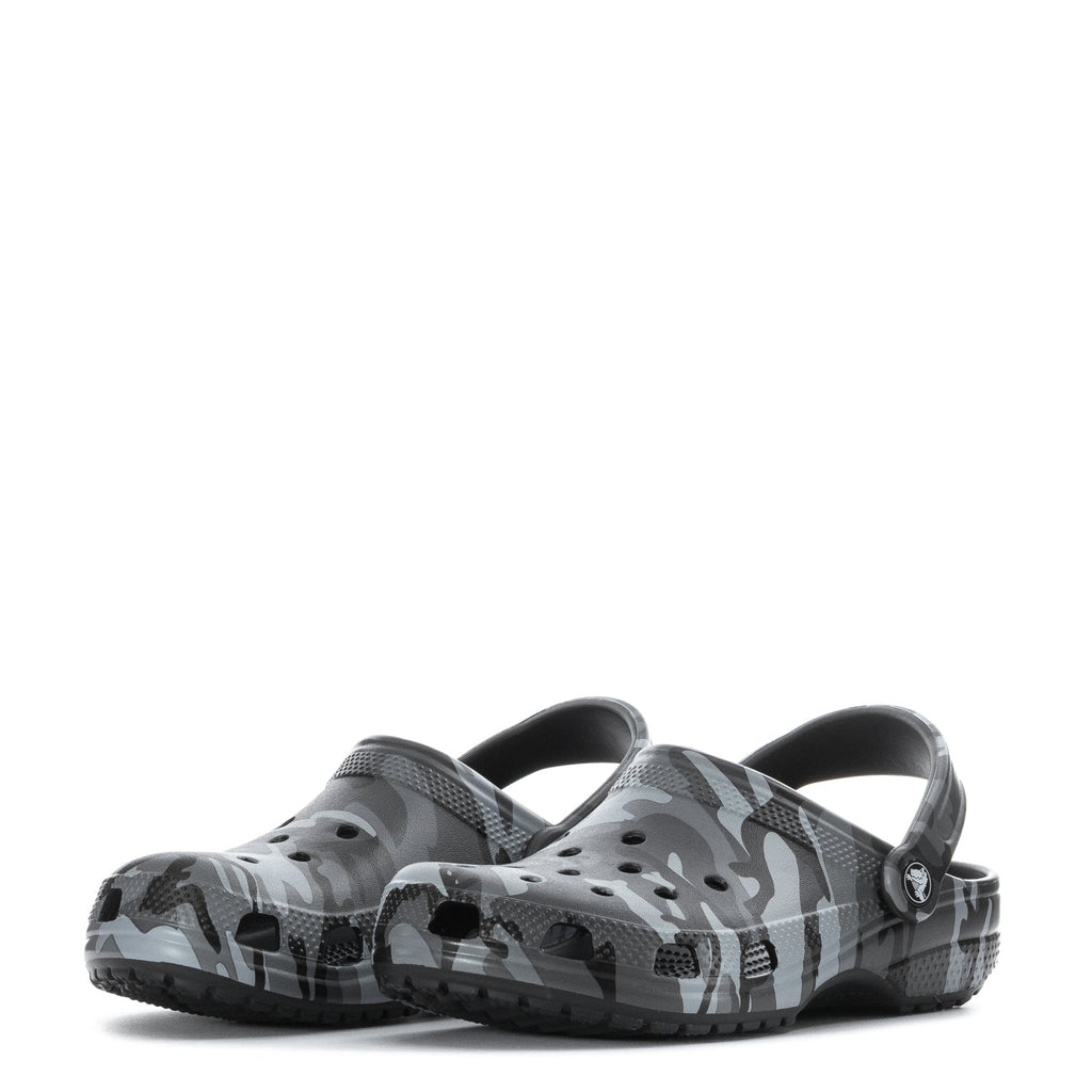 Crocs Classic Clog - Youth - Comfortable Lightweight Slip-On Clogs Shoes Unisex Non-Slip Waterproof