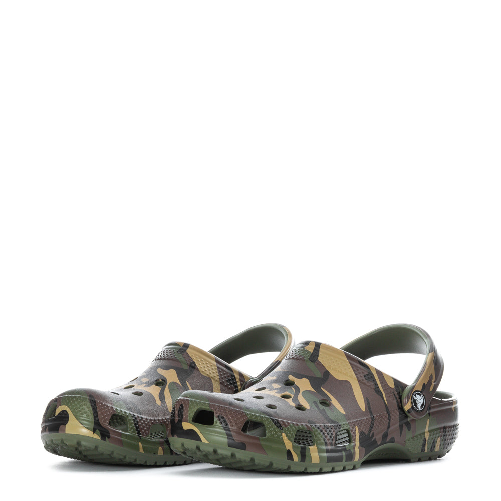 Crocs Classic Clog - Youth - Comfortable Lightweight Slip-On Clogs Shoes Unisex Non-Slip Waterproof